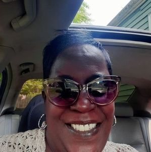 Meet your Posher, Dree